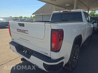 2023 GMC Sierra 1500 AT4 Crew Cab Medium Bed - miniatura 4