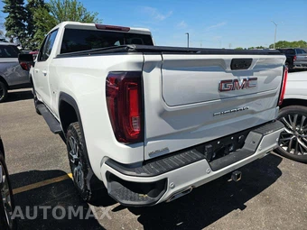 2023 GMC Sierra 1500 AT4 Crew Cab Medium Bed - miniatura 2