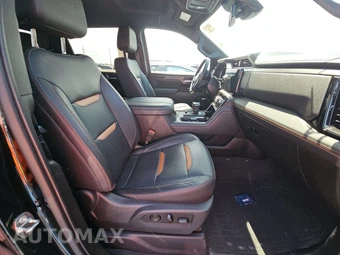2023 GMC Sierra 1500 AT4 Crew Cab Medium Bed - miniatura 8