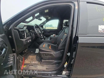 2023 GMC Sierra 1500 AT4 Crew Cab Medium Bed - miniatura 3