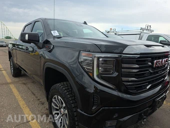 2023 GMC Sierra 1500 AT4 Crew Cab Medium Bed - miniatura 3