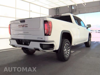 2023 GMC Sierra 1500 AT4 Crew Cab Medium Bed - miniatura 4