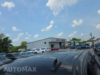 2023 GMC Sierra 1500 AT4 Crew Cab Medium Bed 4SB - miniatura 9