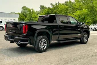 2023 GMC Sierra 1500 AT4 Crew Cab Medium Bed 4SB - miniatura 3