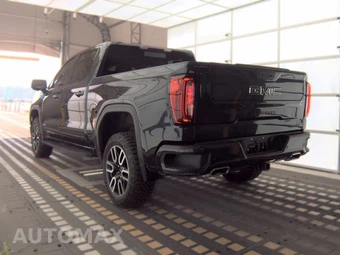 2023 GMC Sierra 1500 AT4 Crew Cab Short Bed - miniatura 6