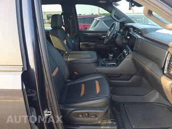 2023 GMC Sierra 1500 AT4 Crew Cab Short Bed - miniatura 8