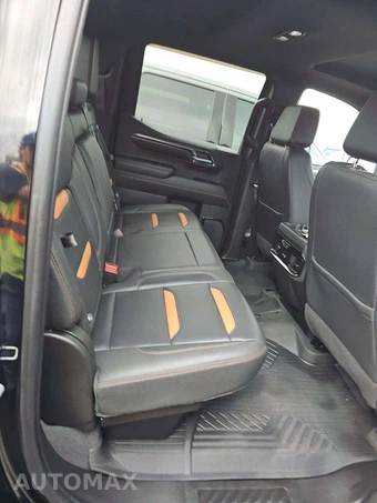 2023 GMC Sierra 1500 AT4 Crew Cab Short Bed - miniatura 16