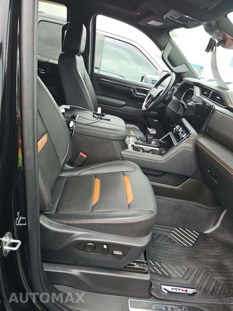 2023 GMC Sierra 1500 AT4 Crew Cab Short Bed - miniatura 18