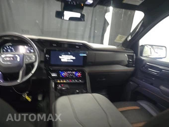 2023 GMC Sierra 1500 AT4 Crew Cab Short Bed - miniatura 11