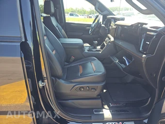2023 GMC Sierra 1500 AT4 Crew Cab Short Bed - miniatura 8