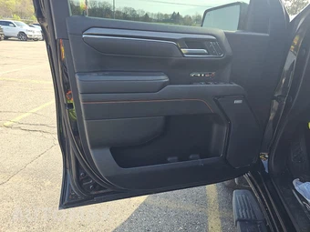 2023 GMC Sierra 1500 AT4 Crew Cab Short Bed - miniatura 15