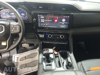 2023 GMC Sierra 1500 AT4 Crew Cab Short Bed - miniatura 11