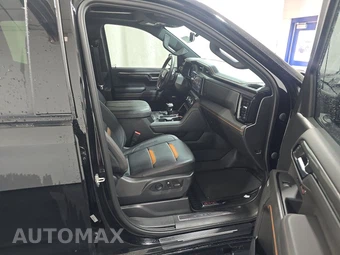 2023 GMC Sierra 1500 AT4 Crew Cab Short Bed - miniatura 8