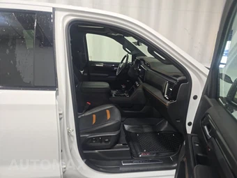 2023 GMC Sierra 1500 AT4 Crew Cab Short Bed - miniatura 8