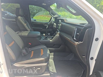 2023 GMC Sierra 1500 AT4 Crew Cab Short Bed 4SB - miniatura 8