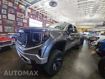 2023 GMC Sierra 1500 AT4 Crew Cab Short Bed 4SB