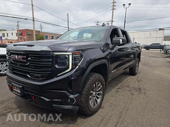 2023 GMC Sierra 1500 AT4 Crew Cab Short Bed 4SB