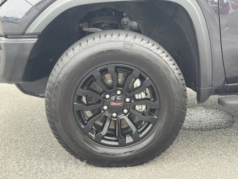 2023 GMC Sierra 1500 AT4X Crew Cab Short Bed 4SG - miniatura 17