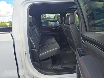 2023 GMC Sierra 1500 AT4X Crew Cab Short Bed 4SG - miniatura 16