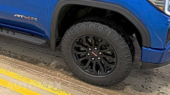 2023 GMC Sierra 1500 AT4X Crew Cab Short Bed 4SG - miniatura 8
