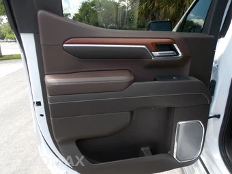 2023 GMC Sierra 1500 Denali - miniatura 16