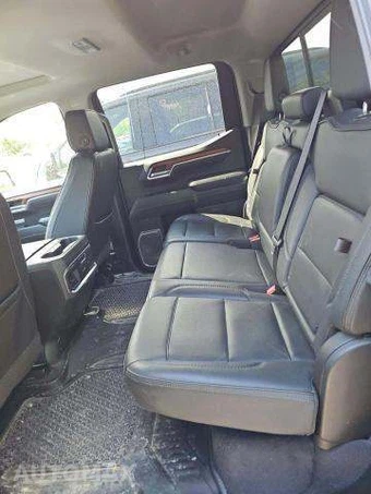 2023 GMC Sierra 1500 Denali Crew Cab Medium Bed - miniatura 13