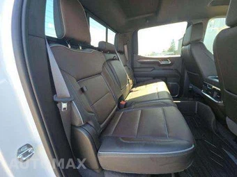 2023 GMC Sierra 1500 Denali Crew Cab Medium Bed - miniatura 17