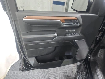 2023 GMC Sierra 1500 Denali Crew Cab Short Bed - miniatura 9