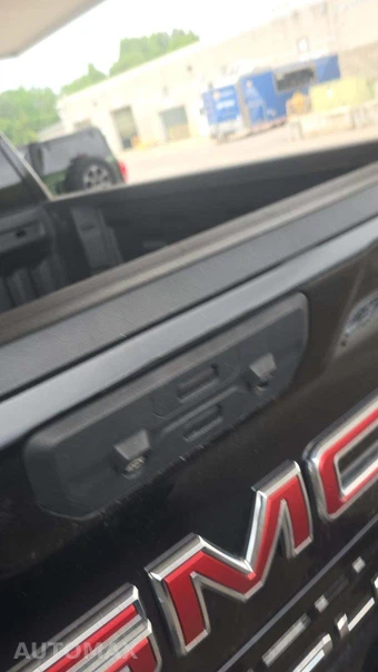 2023 GMC Sierra 1500 Denali Crew Cab Short Bed - miniatura 26