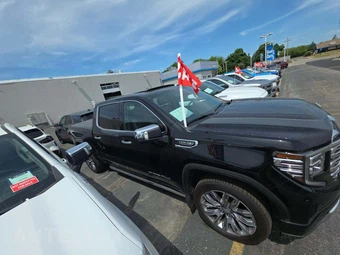 2023 GMC Sierra 1500 Denali Crew Cab Short Bed - miniatura 4