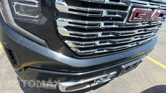 2023 GMC Sierra 1500 Denali Crew Cab Short Bed - miniatura 25