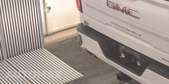 2023 GMC Sierra 1500 Denali Crew Cab Short Bed 5SA - miniatura 27