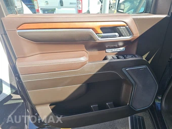 2023 GMC Sierra 1500 Denali Crew Cab Short Bed 5SA - miniatura 9