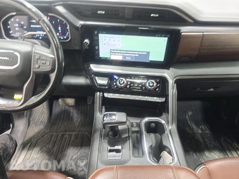 2023 GMC Sierra 1500 Denali Ultimate Crew Cab Short Bed - miniatura 11