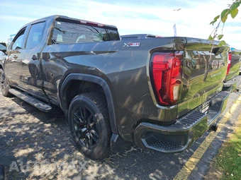 2023 GMC Sierra 1500 Elevation Crew Cab Medium Bed - miniatura 2