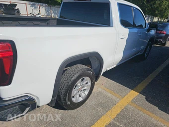 2023 GMC Sierra 1500 SLE Crew Cab Short Bed 3SA - miniatura 4