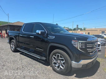 2023 GMC Sierra 1500 SLT Crew Cab Short Bed 4SA - miniatura 3