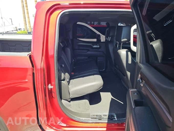 2023 GMC Sierra 1500 SLT Crew Cab Short Bed 4SA - miniatura 16