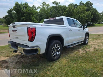 2023 GMC Sierra 1500 SLT Crew Cab Short Bed 4SA - miniatura 3