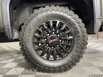 2023 GMC Sierra 2500HD AT4 - miniatura 49