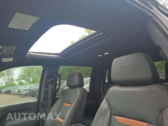 2023 GMC Sierra 2500HD AT4 Crew Cab Medium Bed - miniatura 11