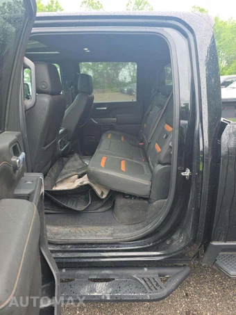 2023 GMC Sierra 2500HD AT4 Crew Cab Medium Bed - miniatura 13