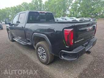 2023 GMC Sierra 2500HD AT4 Crew Cab Medium Bed - miniatura 2