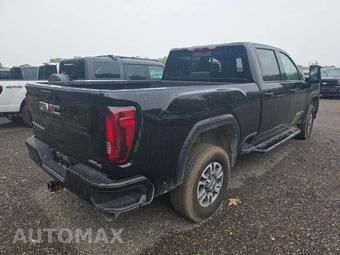 2023 GMC Sierra 2500HD AT4 Crew Cab Medium Bed - miniatura 3