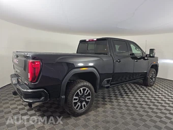 2023 GMC Sierra 2500HD AT4 Crew Cab Medium Bed - miniatura 4