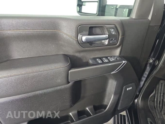 2023 GMC Sierra 2500HD AT4 Crew Cab Medium Bed - miniatura 9