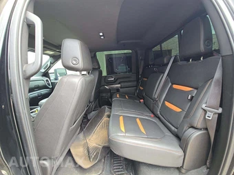 2023 GMC Sierra 2500HD AT4 Crew Cab Medium Bed - miniatura 10