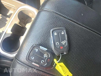 2023 GMC Sierra 2500HD Denali Crew Cab Medium Bed - miniatura 8