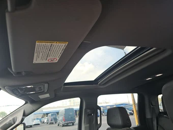2023 GMC Sierra 2500HD Denali Crew Cab Medium Bed 5SA - miniatura 17