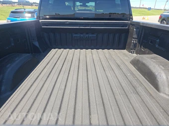 2023 GMC Sierra 2500HD SLT Crew Cab Medium Bed 4SA - miniatura 23